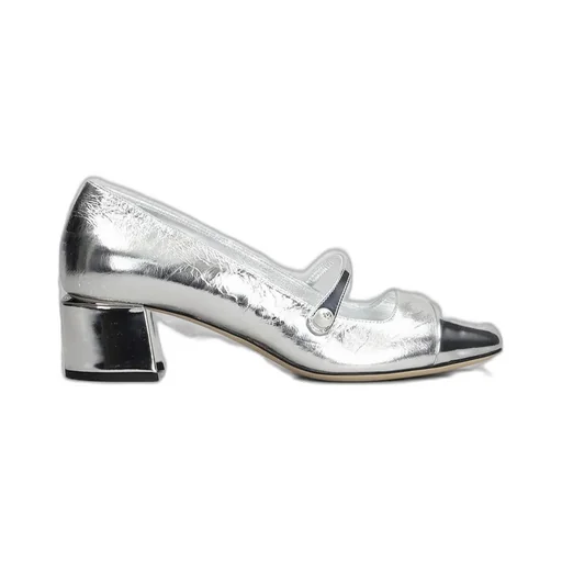 Mary Jane Pumps