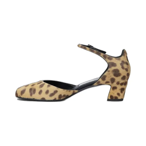 Mary Jane Pumps