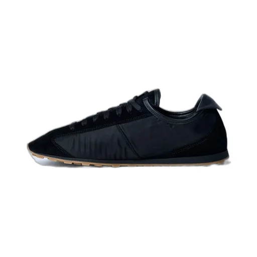 Low-Top Sneakers