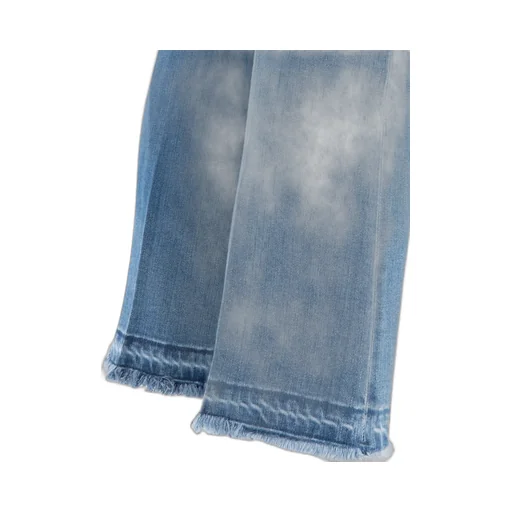 Flared Jeans