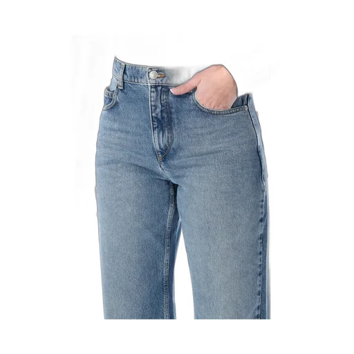 High-Rise Straight Leg Jeans