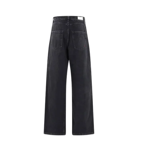Wide-Leg Jeans