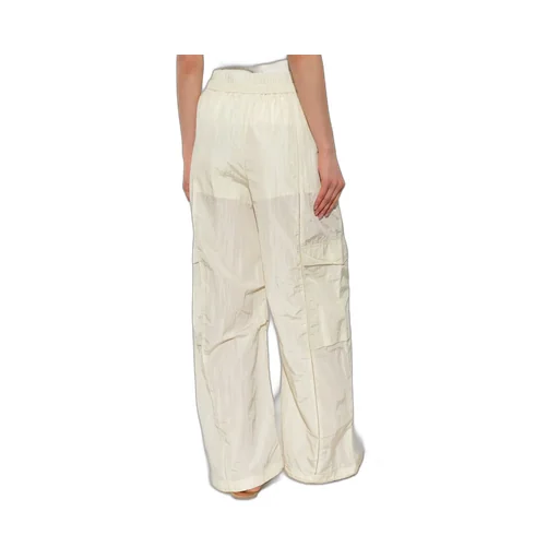 Wide-Leg Cargo Pants