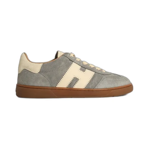 Low-Top Sneakers