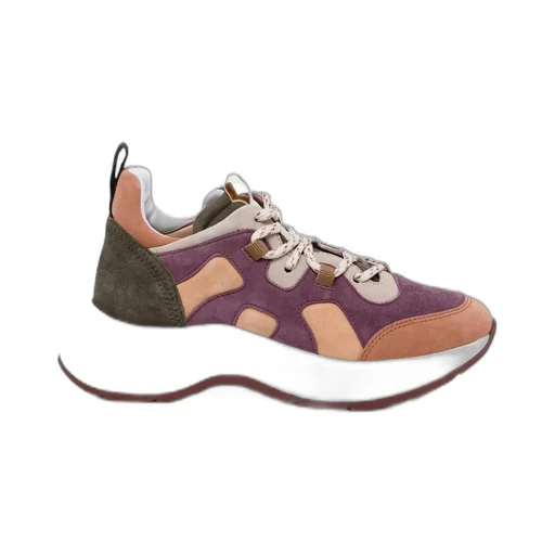 Low-Top Sneakers