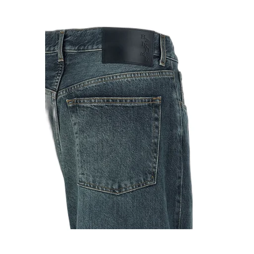 Wide-Leg Pleated Jeans