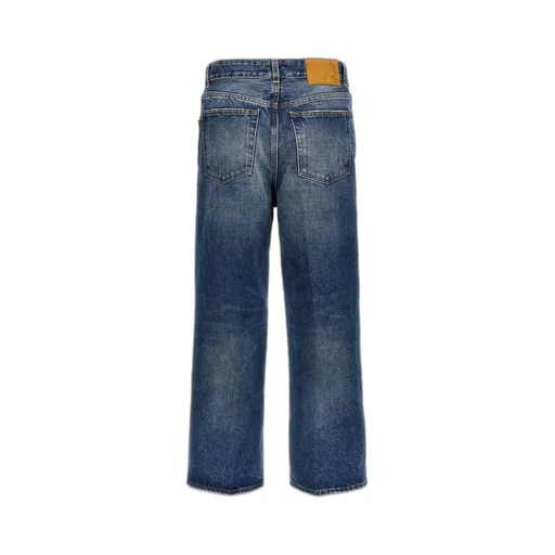Wide-Leg Jeans