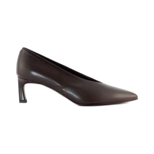 V-Neck Pumps