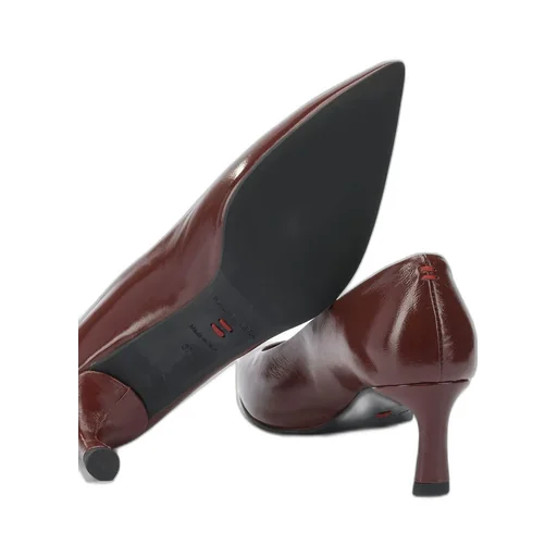 Pointed Toe Kitten Heel Pumps