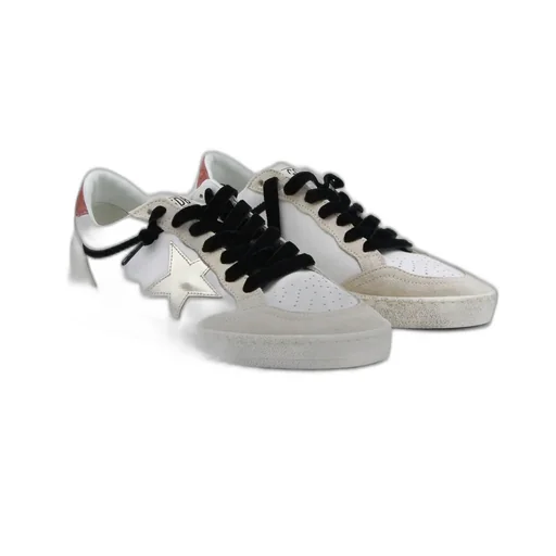 Ballstar Sneakers