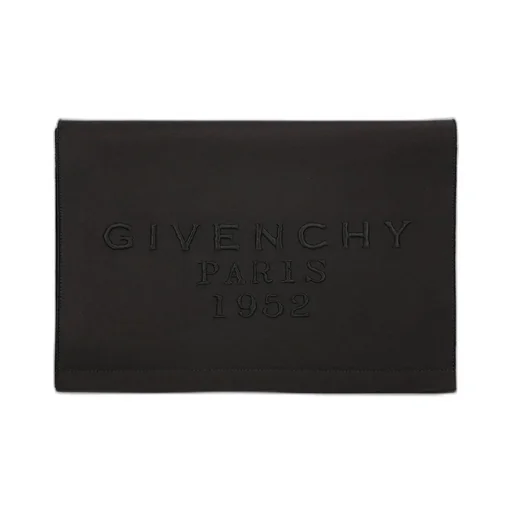 Pouch