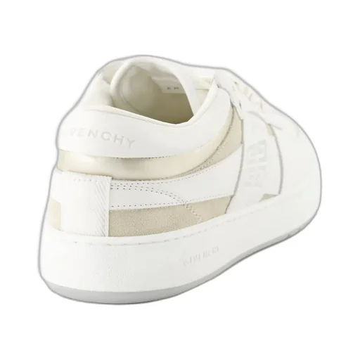 Giv 1 Sneakers