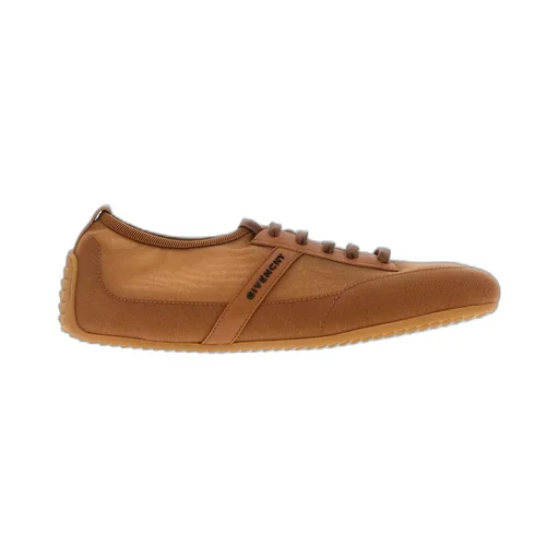 Low-Top Sneakers