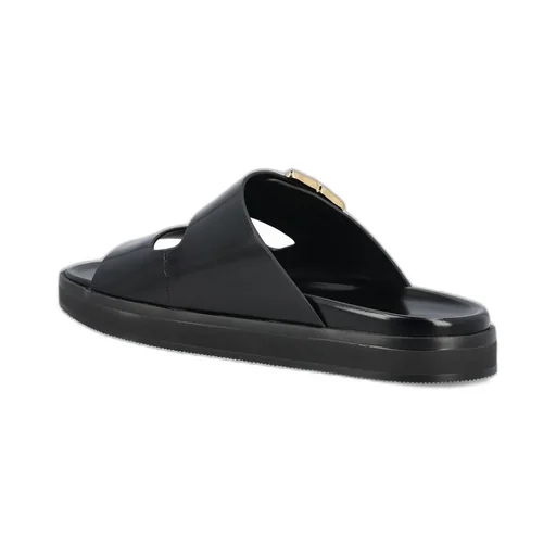 Slides With G Chain Detail