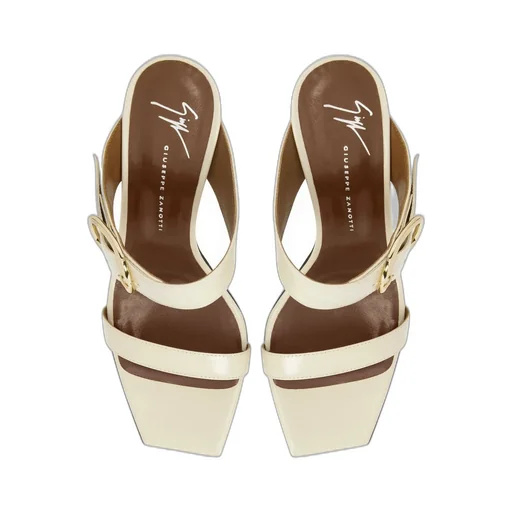 Mules With Buckle