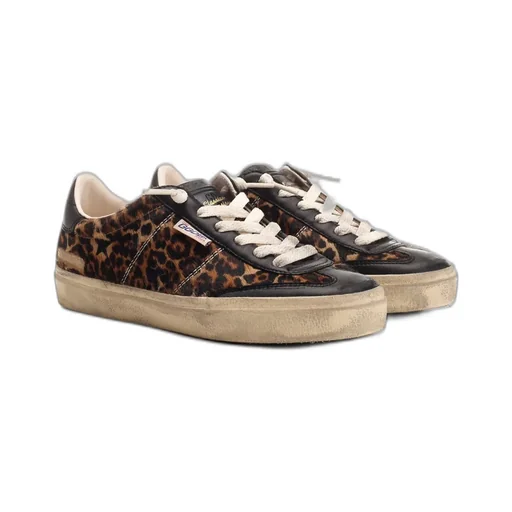 Low-Top Sneakers