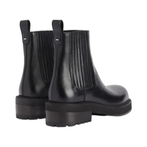 Chelsea Boots