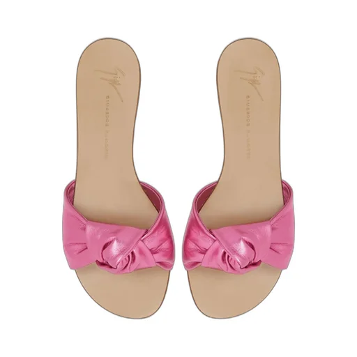 Flat Sandals With Bow Detail