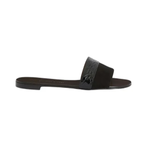 Slides With Crocodile-Effect Detail