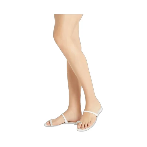 Flat Sandals With Crystal Embellishment