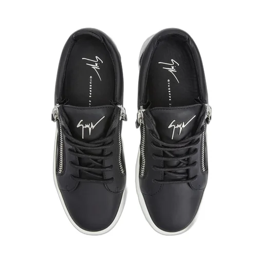 Low-Top Sneakers