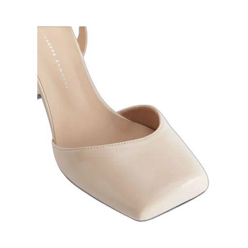 D
Azia Slingback Pumps