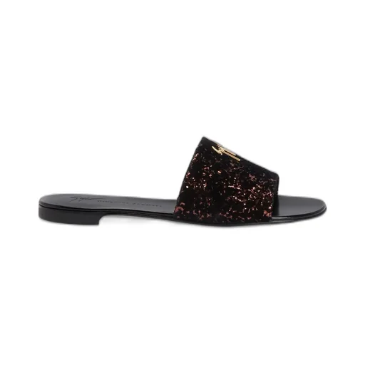 Flats With Glitter Embellishment