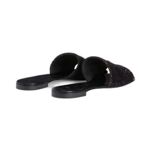 Flats With Glitter Embellishment