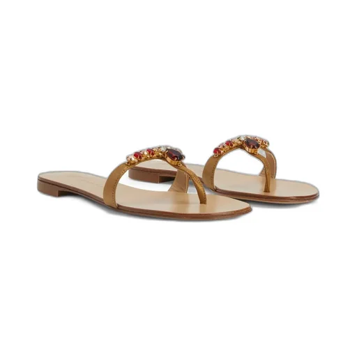 Flat Sandals With Embellishment