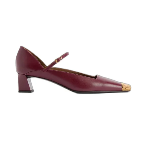Mary Jane Pumps