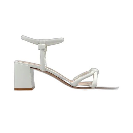 Knot Sandal