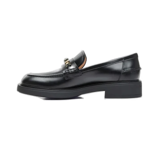 Loafers With Chain Detail