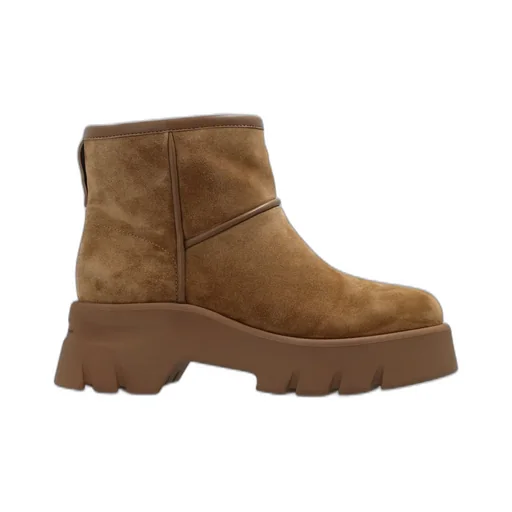 Platform Lug Sole Boot