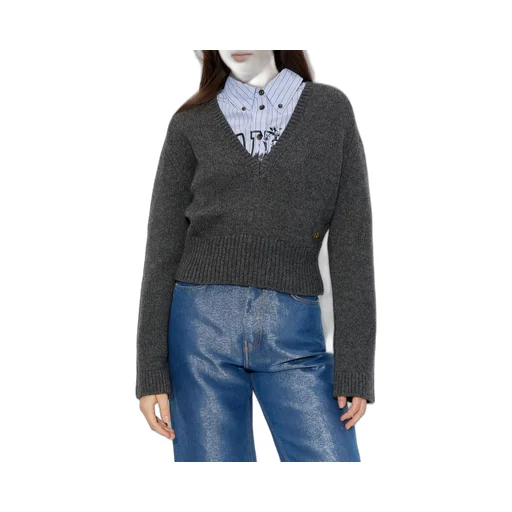 V-Neck Cropped Sweater