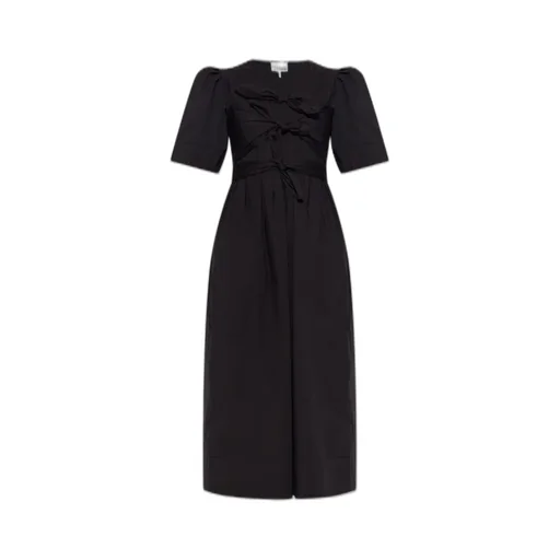 Dress With Bow Detail