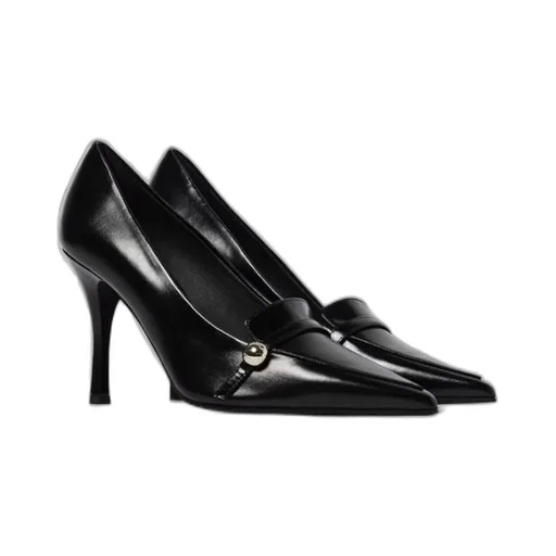 Pointed-Toe Pumps