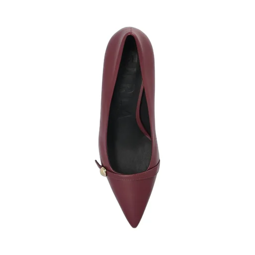Pointed Toe Kitten Heel Pumps