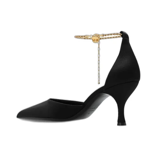 D	'orsay Pumps