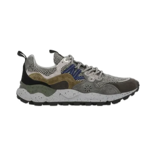 Low-Top Sneakers