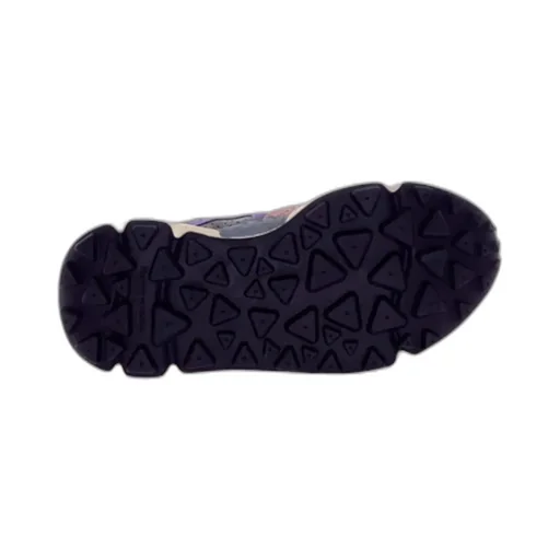 Low-Top Sneakers