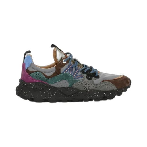 Low-Top Sneakers