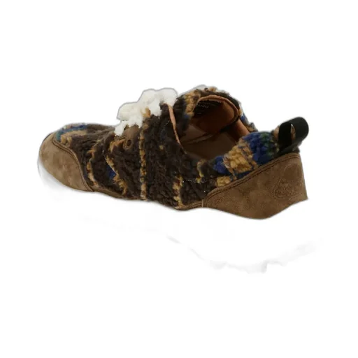 Low-Top Sneakers