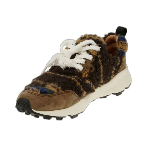 Low-Top Sneakers