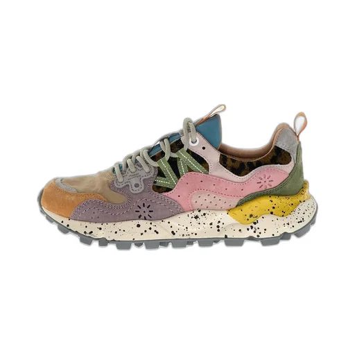 Low-Top Sneakers