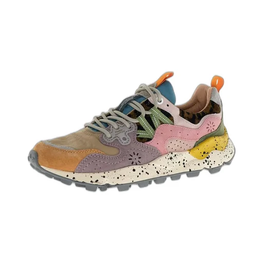Low-Top Sneakers