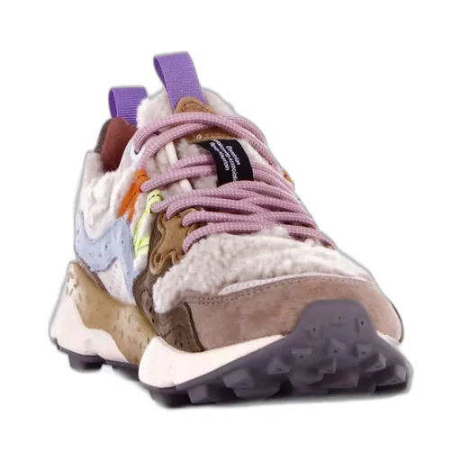 Low-Top Sneakers