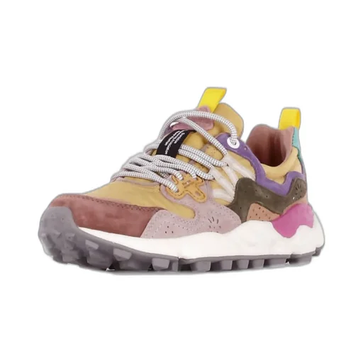 Low-Top Sneakers