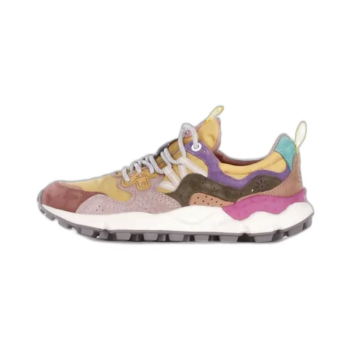 Low-Top Sneakers