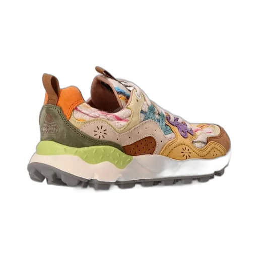 Low-Top Sneakers