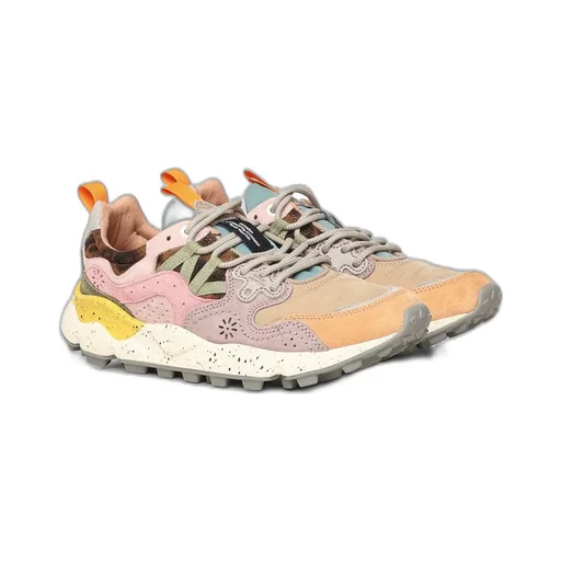 Low-Top Sneakers